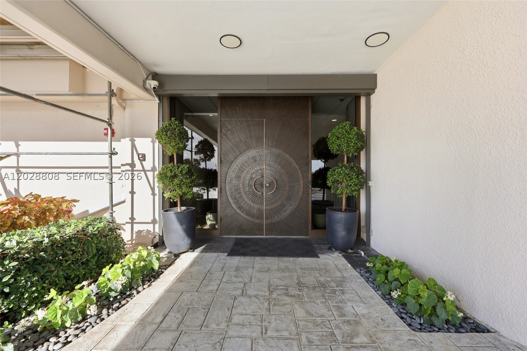 5380 N Ocean Dr #18B Singer Island, FL 33404