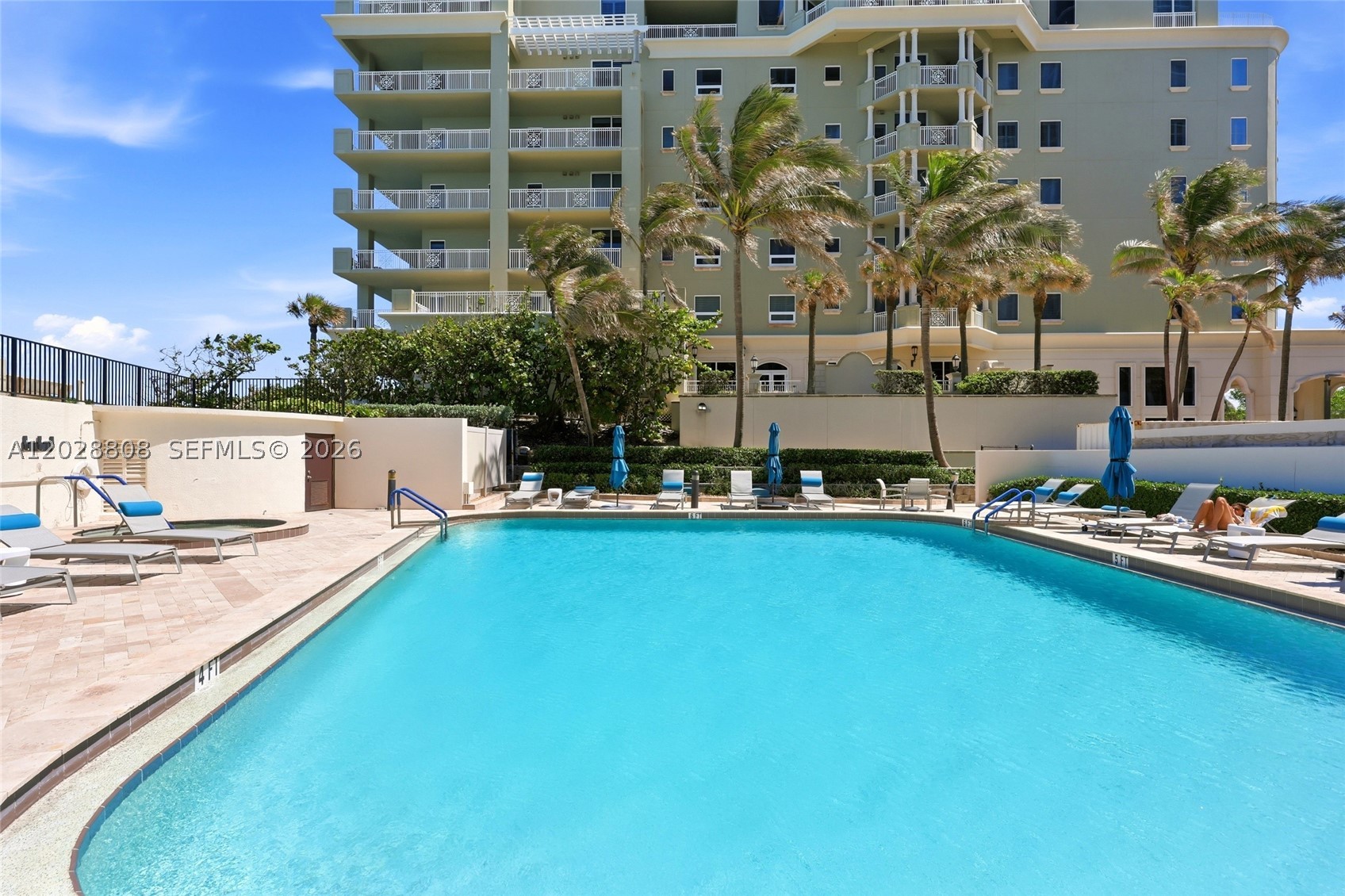 5380 N Ocean Dr #18B Singer Island, FL 33404