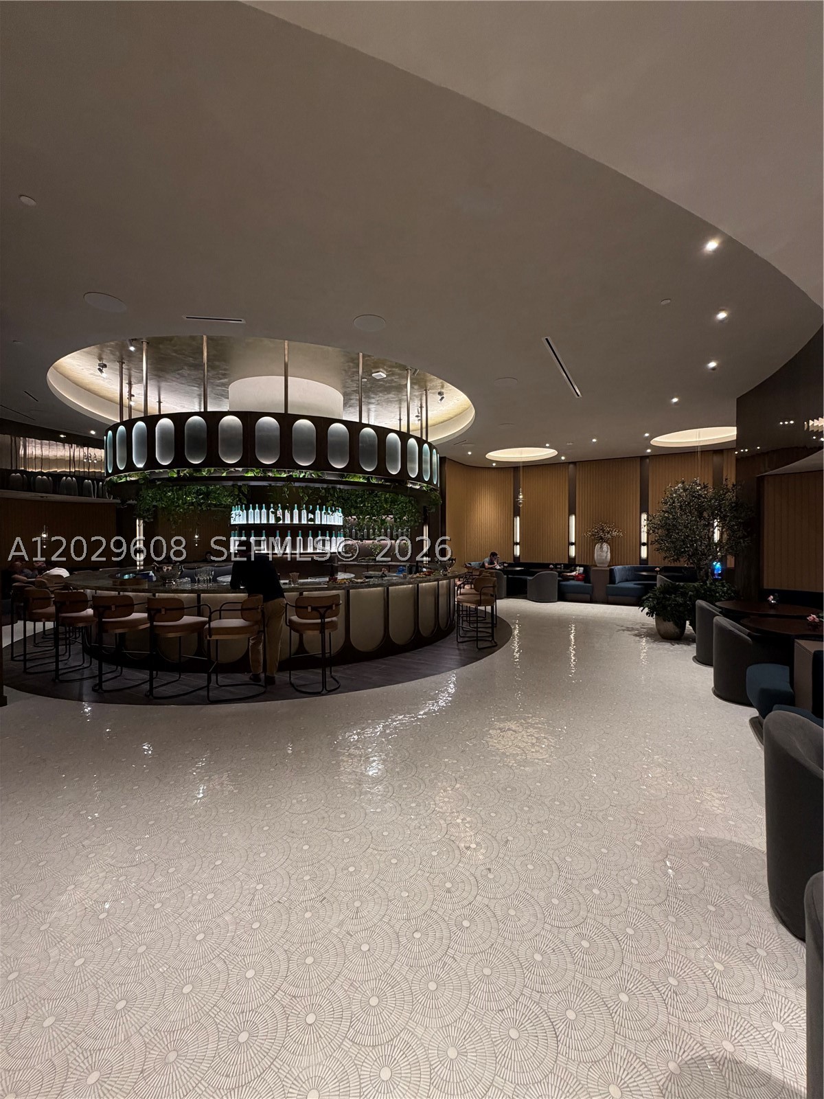 image E11EVEN Hotel & Residences18