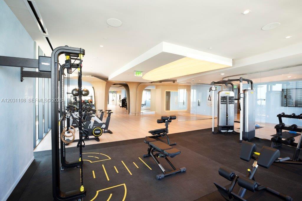 1000 Brickell Plz #4609 Miami, FL 33131