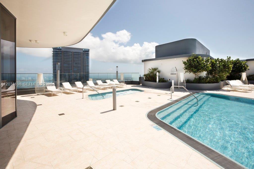 1000 Brickell Plz #4609 Miami, FL 33131