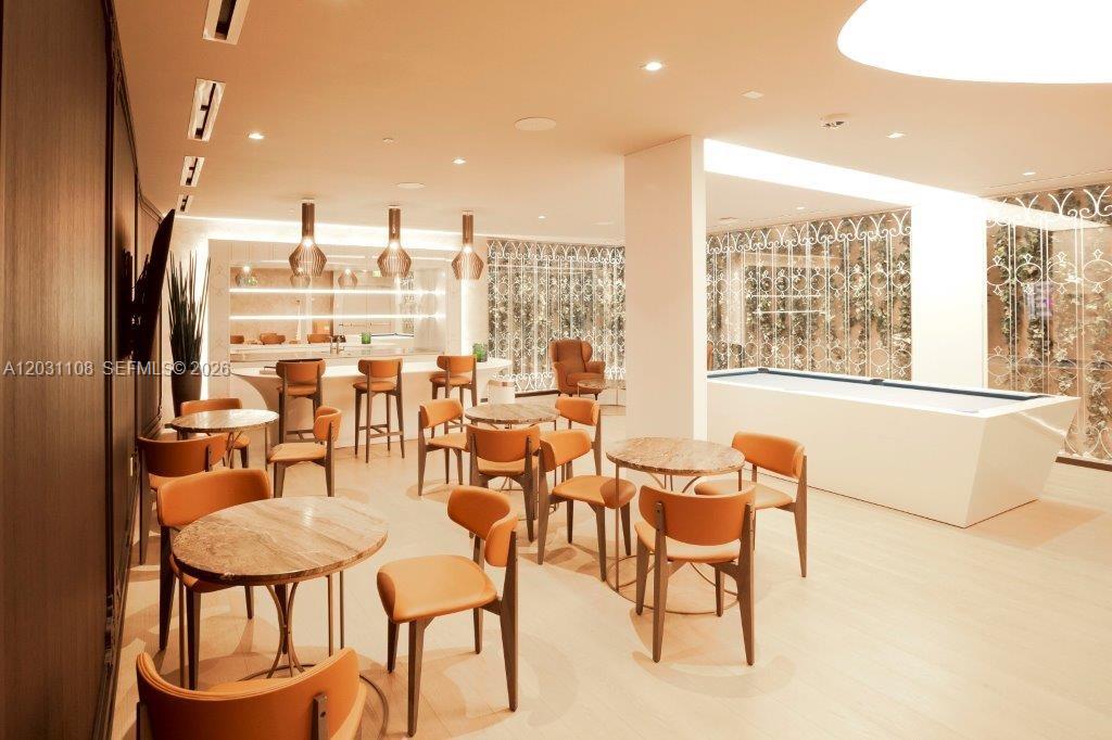 1000 Brickell Plz #4609 Miami, FL 33131