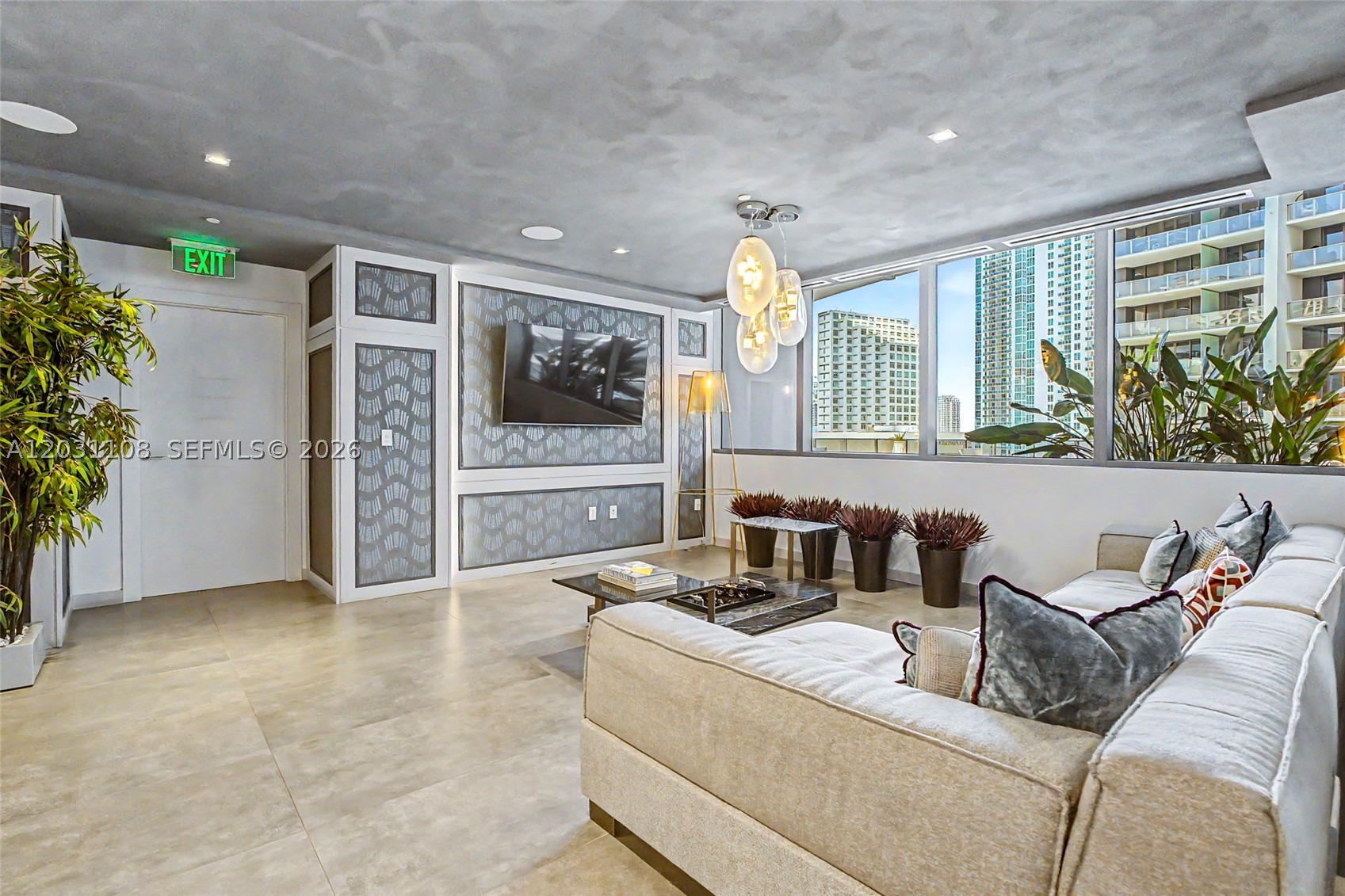 image Brickell Flatiron61