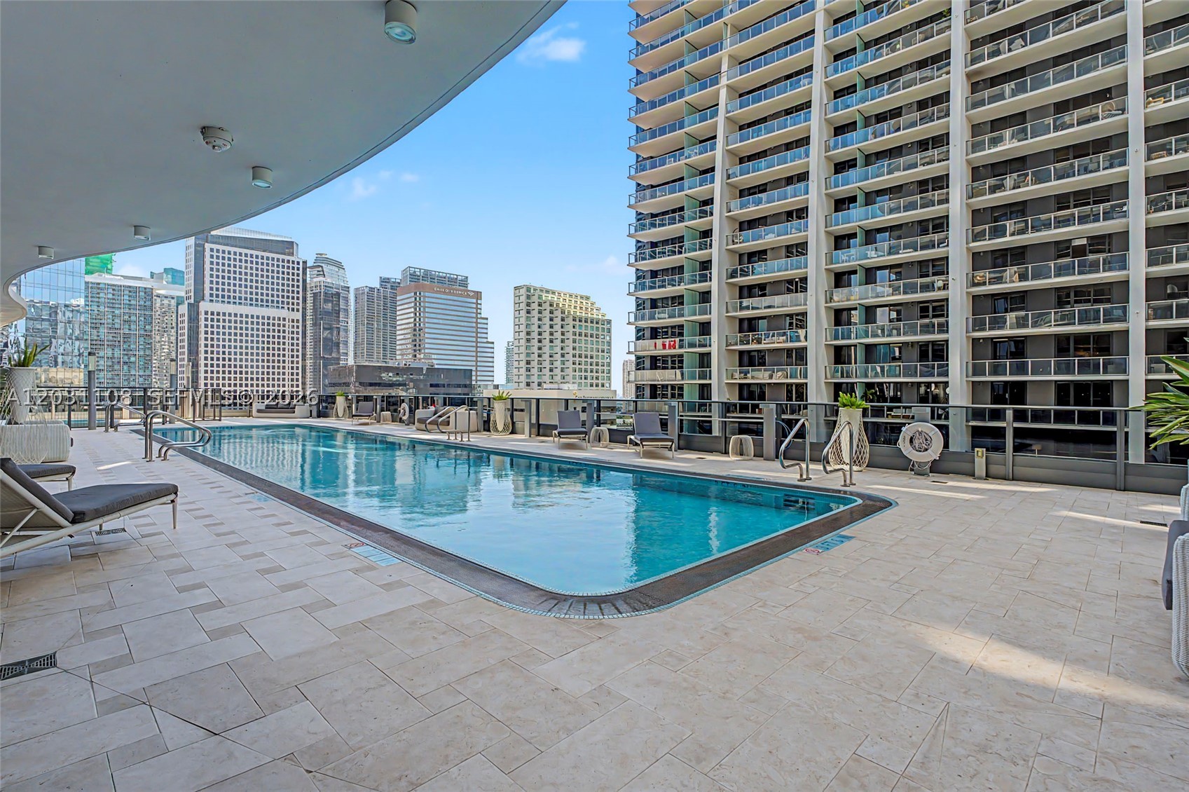 image Brickell Flatiron63