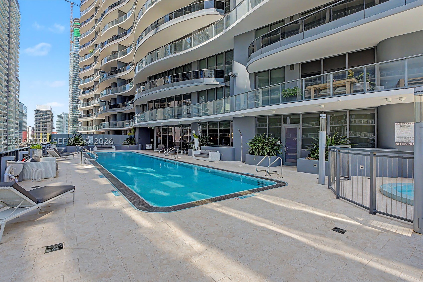 image Brickell Flatiron65