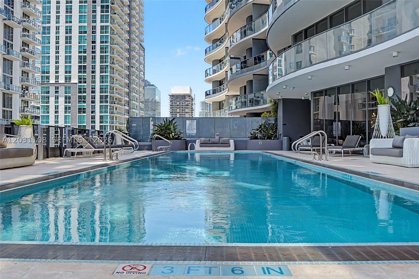 image Brickell Flatiron66
