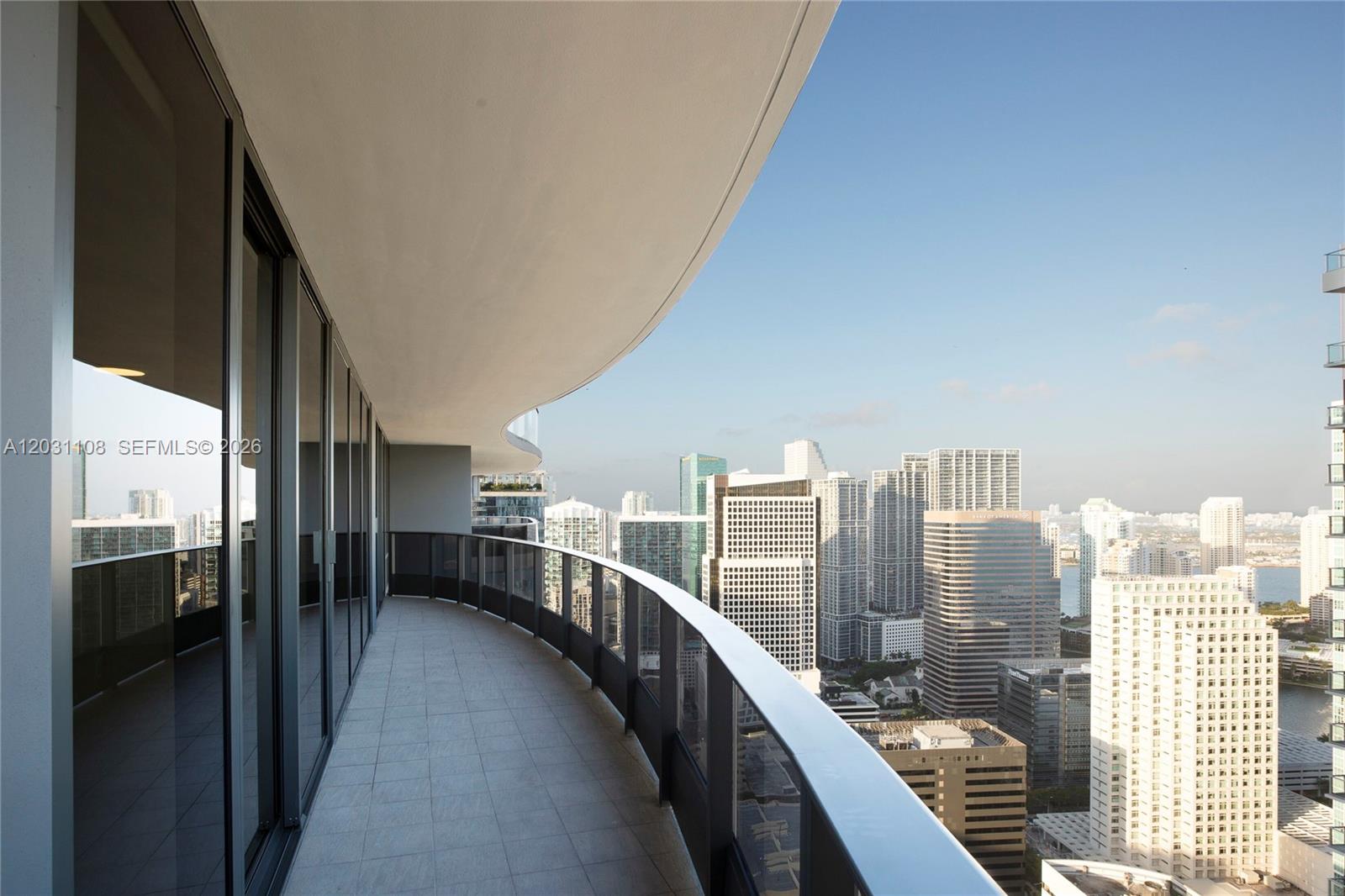 1000 Brickell Plz #4609 Miami, FL 33131