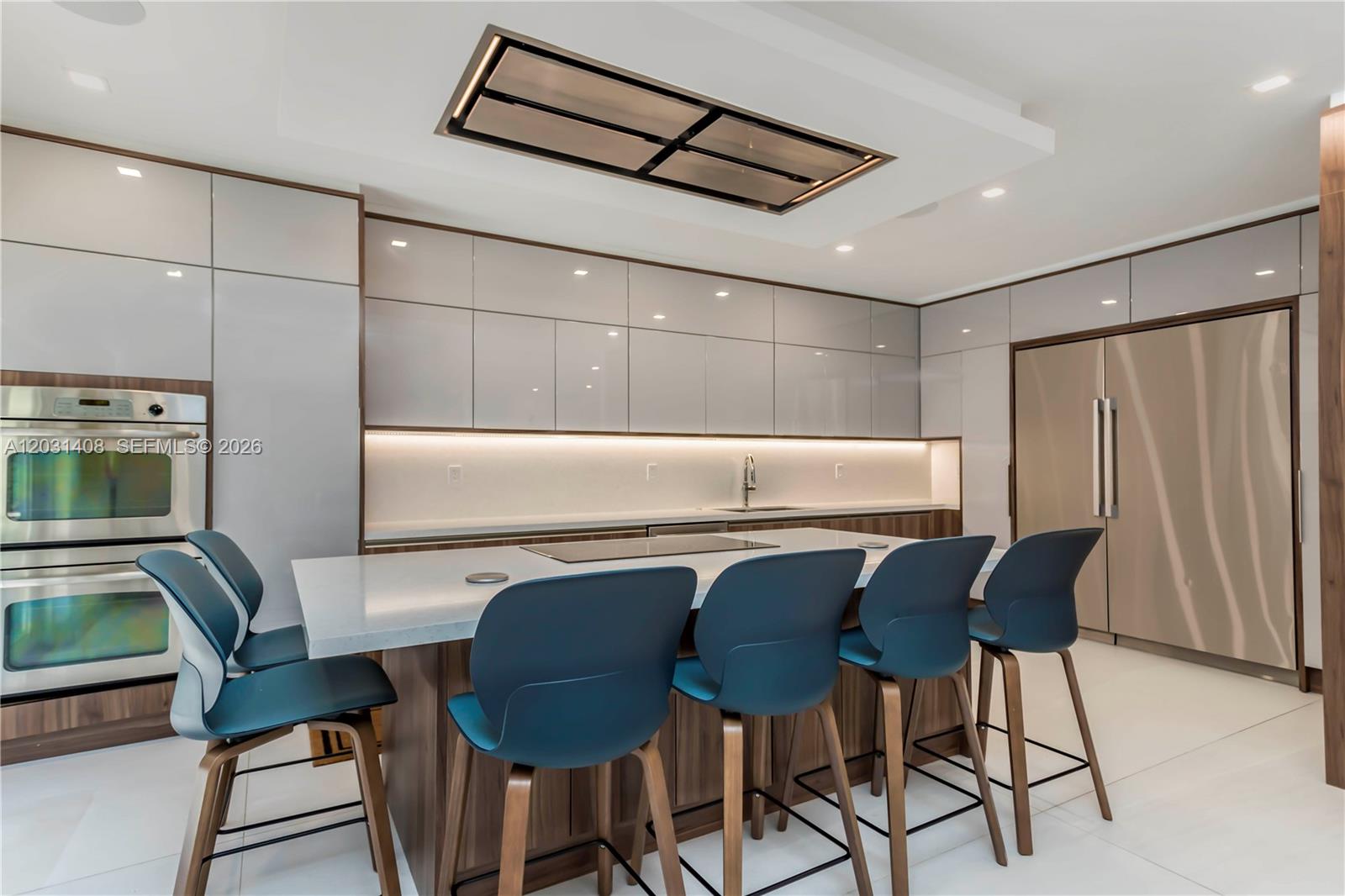 301 E Shore Dr E #301 Miami, FL 33133