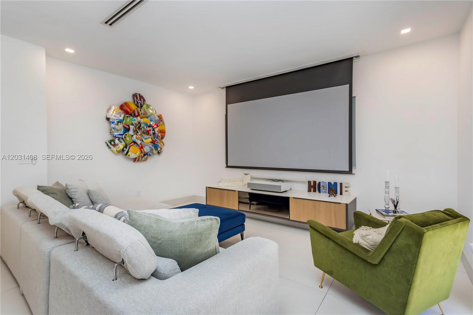 301 E Shore Dr E #301 Miami, FL 33133