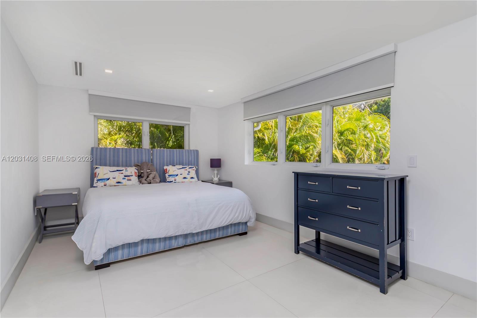301 E Shore Dr E #301 Miami, FL 33133