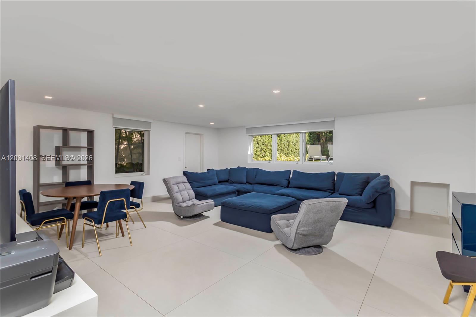 301 E Shore Dr E #301 Miami, FL 33133