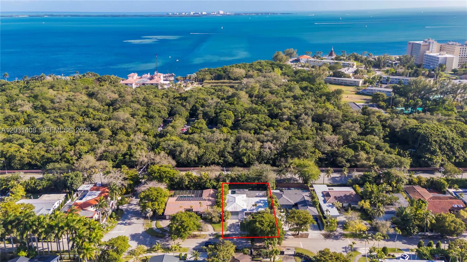 301 E Shore Dr E #301 Miami, FL 33133