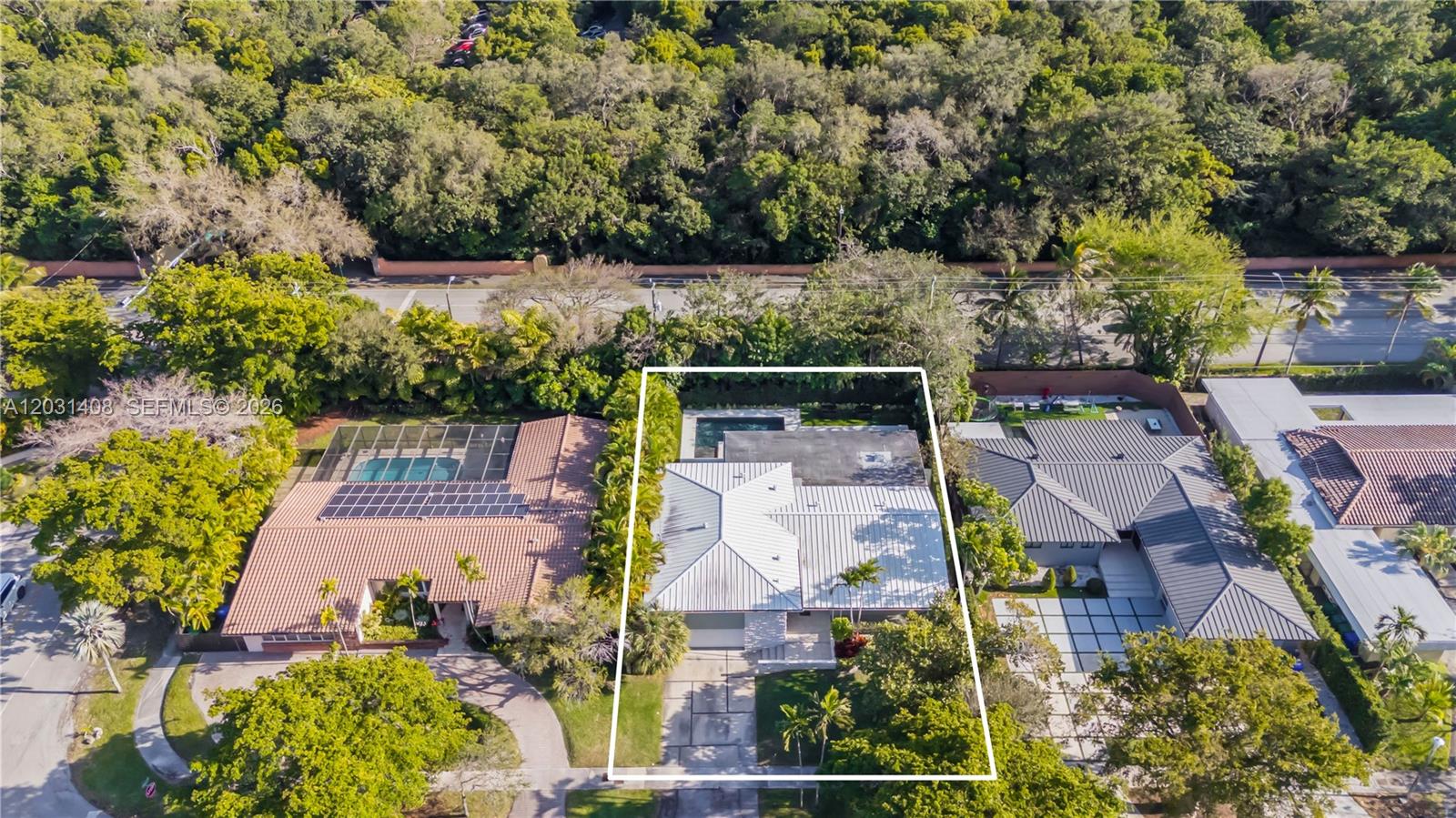 301 E Shore Dr E #301 Miami, FL 33133