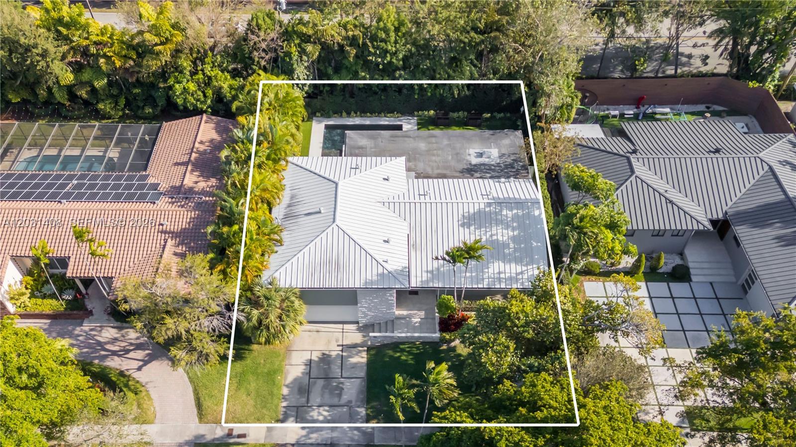 301 E Shore Dr E #301 Miami, FL 33133