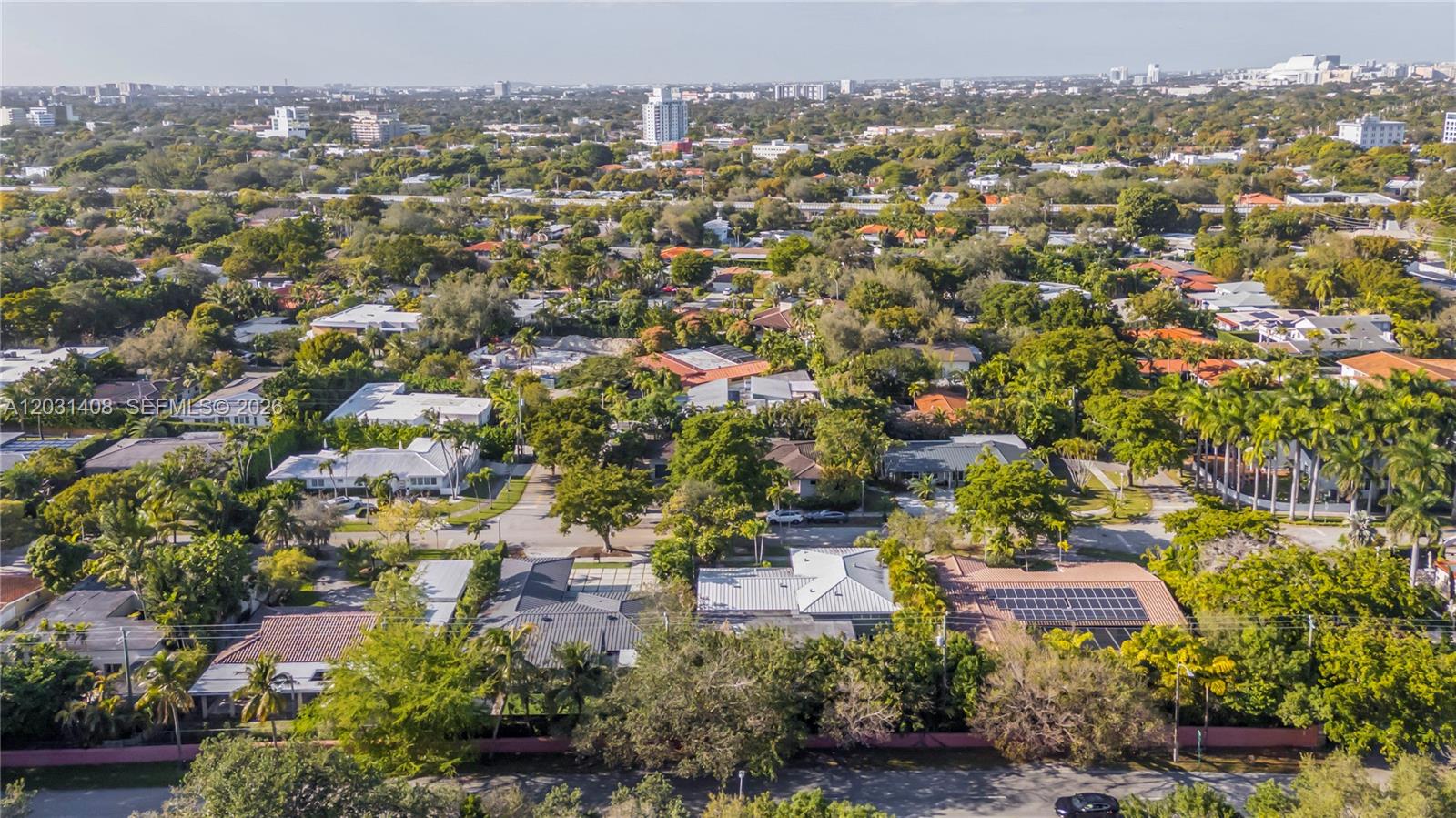 301 E Shore Dr E #301 Miami, FL 33133