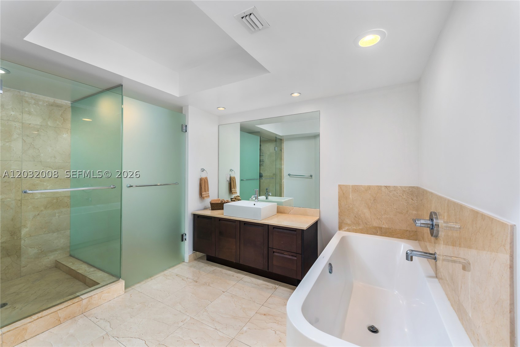 image St Tropez Sunny Isles20