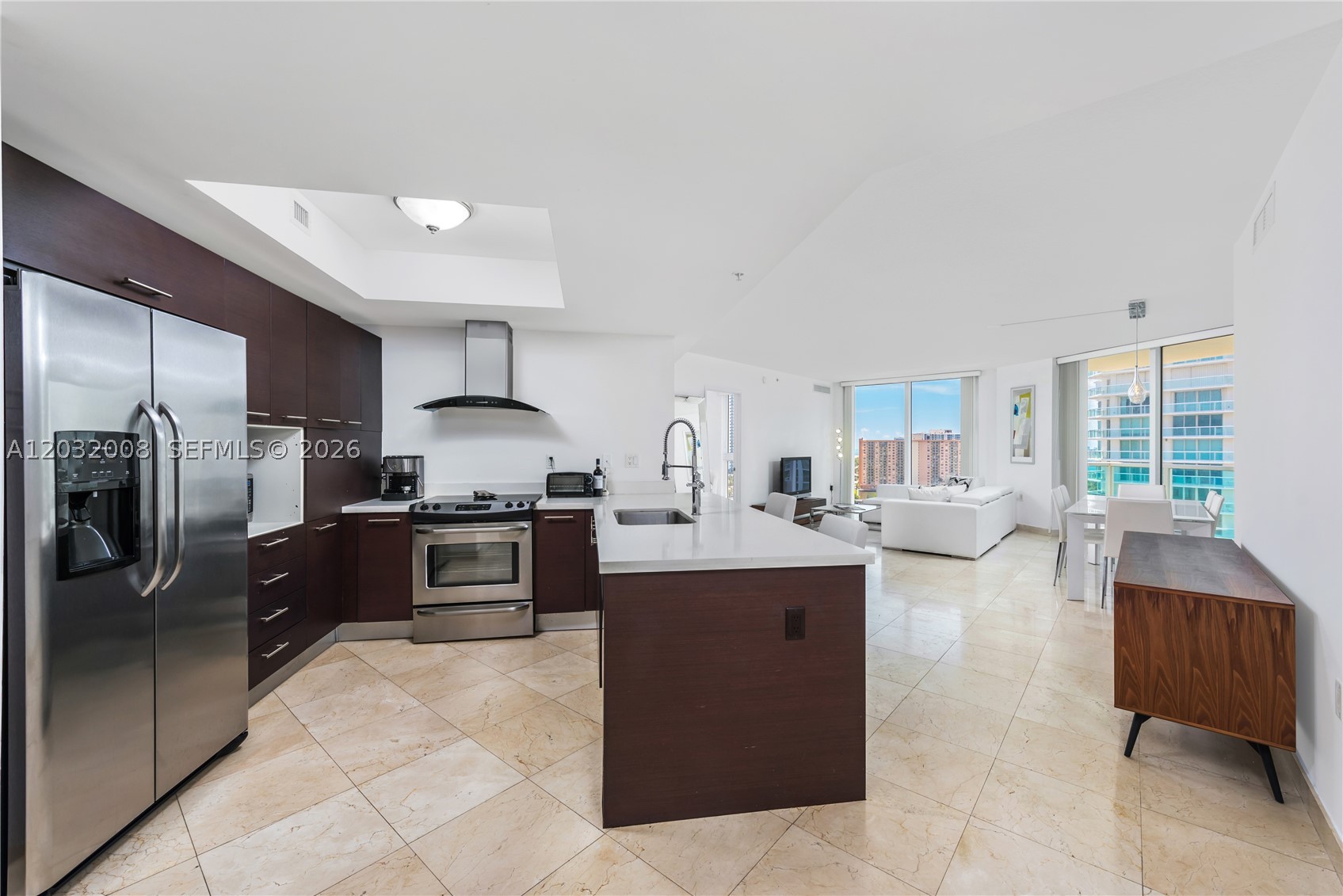 image St Tropez Sunny Isles21