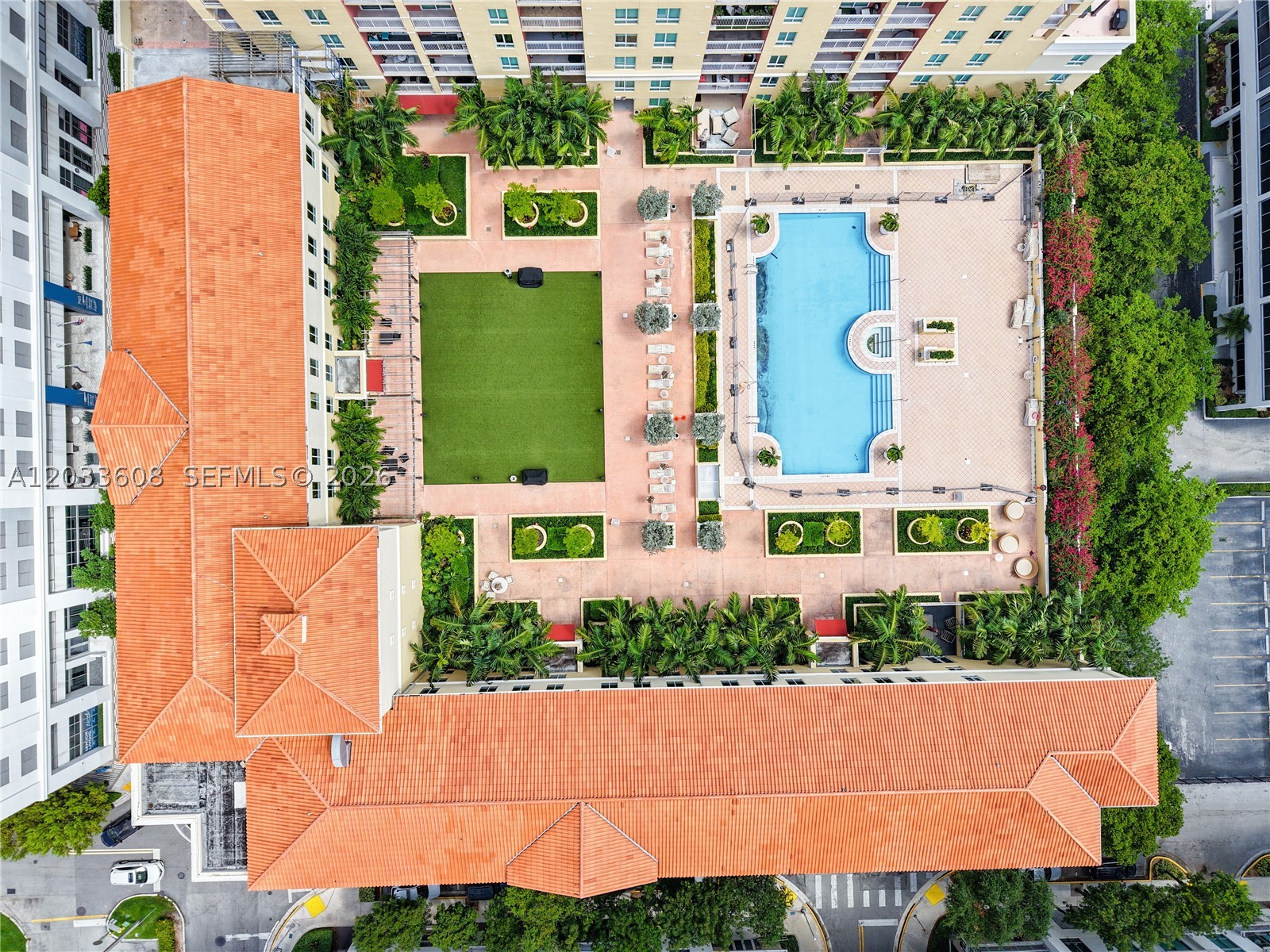 7350 SW 89th St #1610S Miami, FL 33156