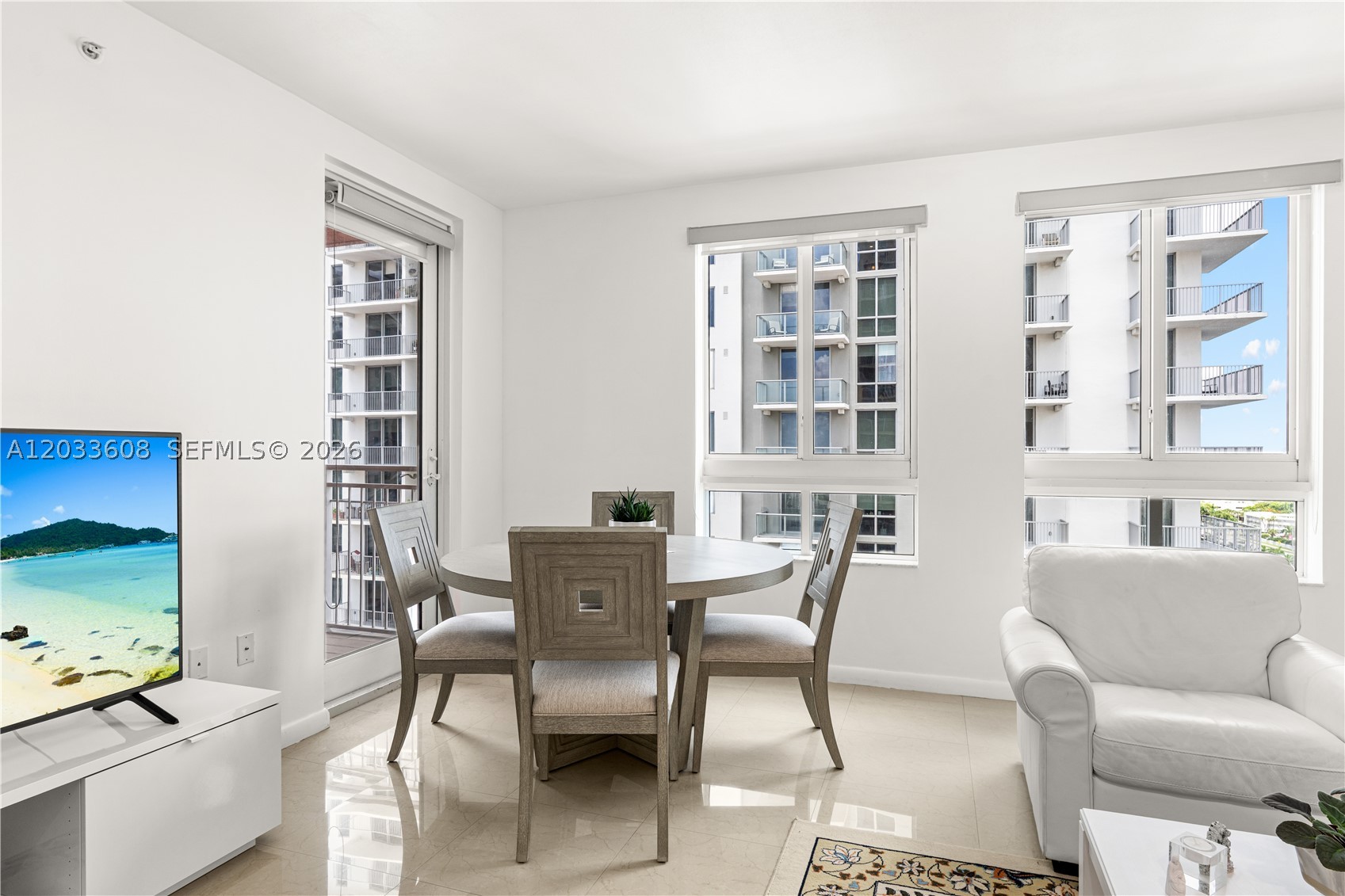 7350 SW 89th St #1610S Miami, FL 33156