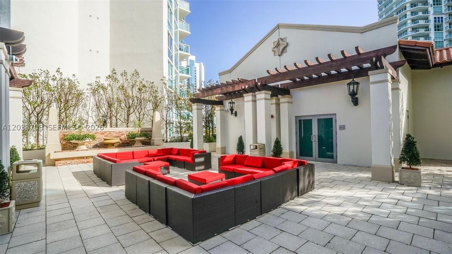 image St Tropez Sunny Isles29