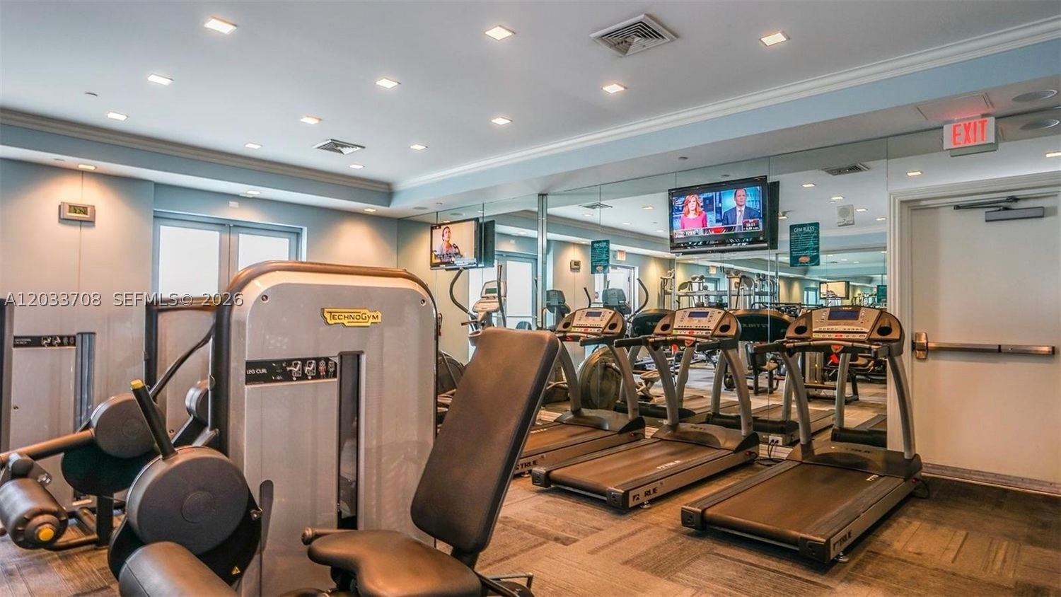 image St Tropez Sunny Isles31