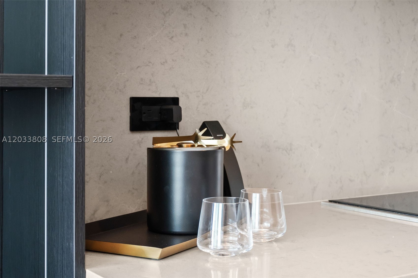 image E11EVEN Hotel & Residences30