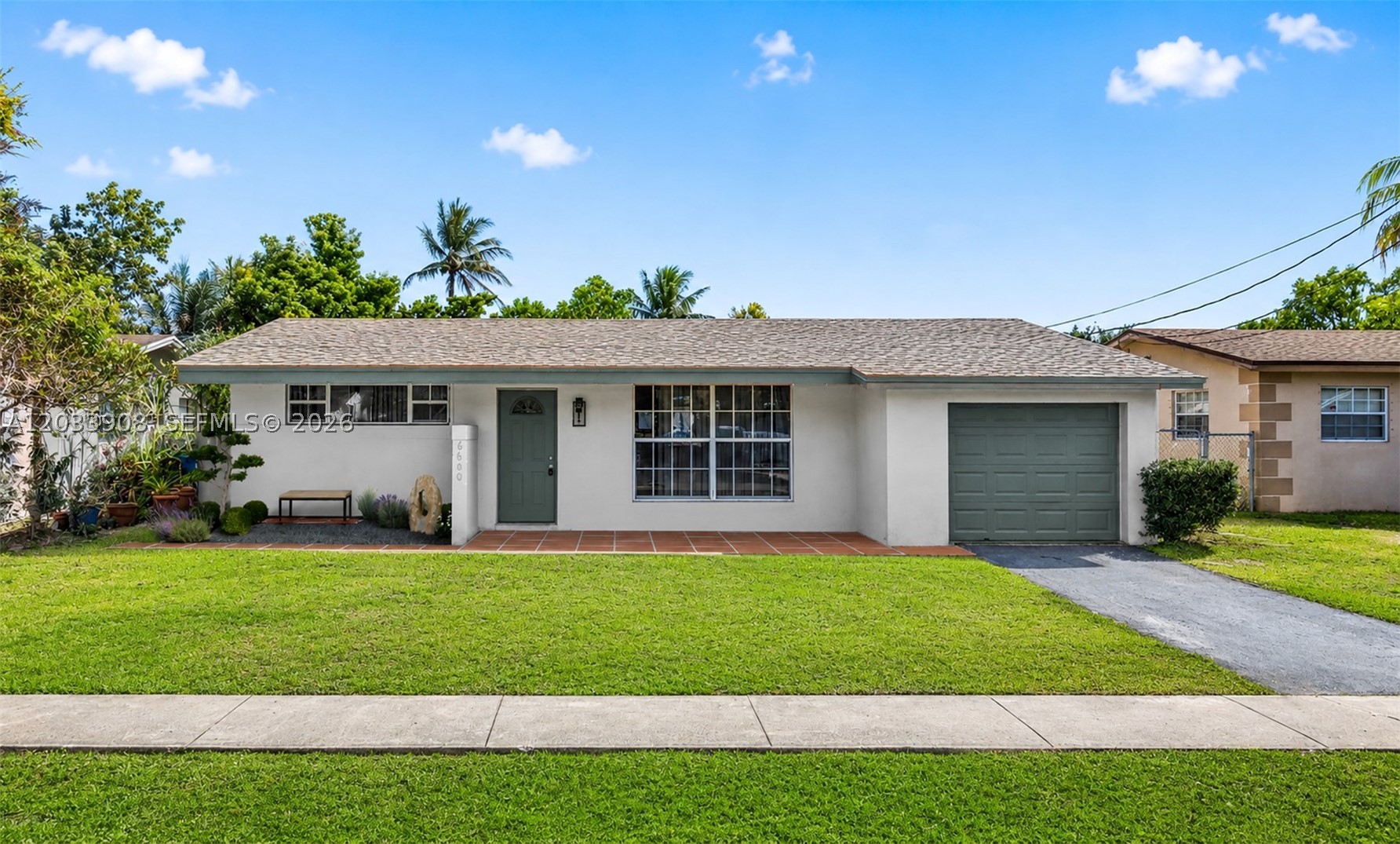 6600 NW 26th St