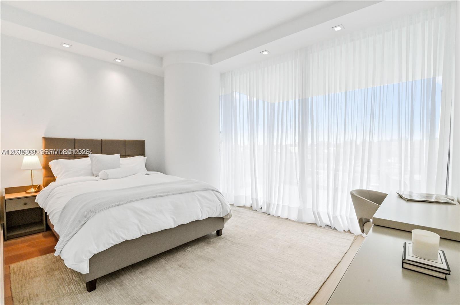 10203 Collins #305 Bal Harbour, FL 33154