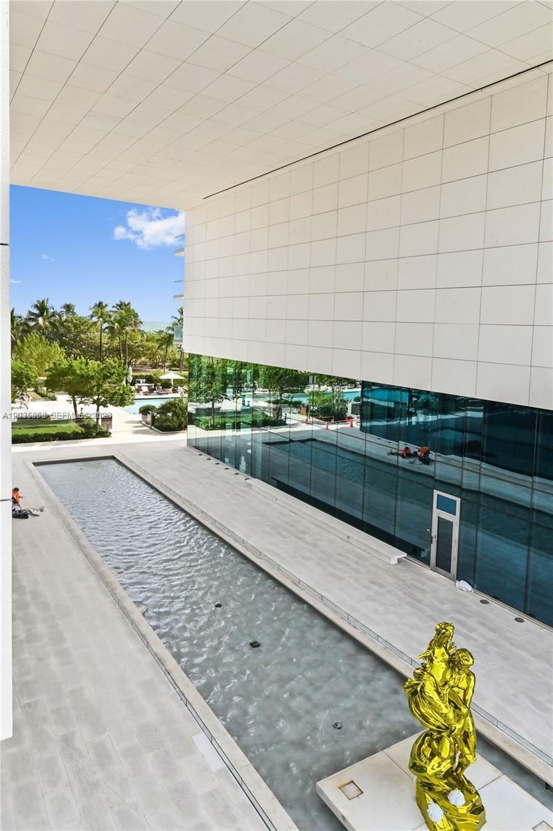 10203 Collins #305 Bal Harbour, FL 33154