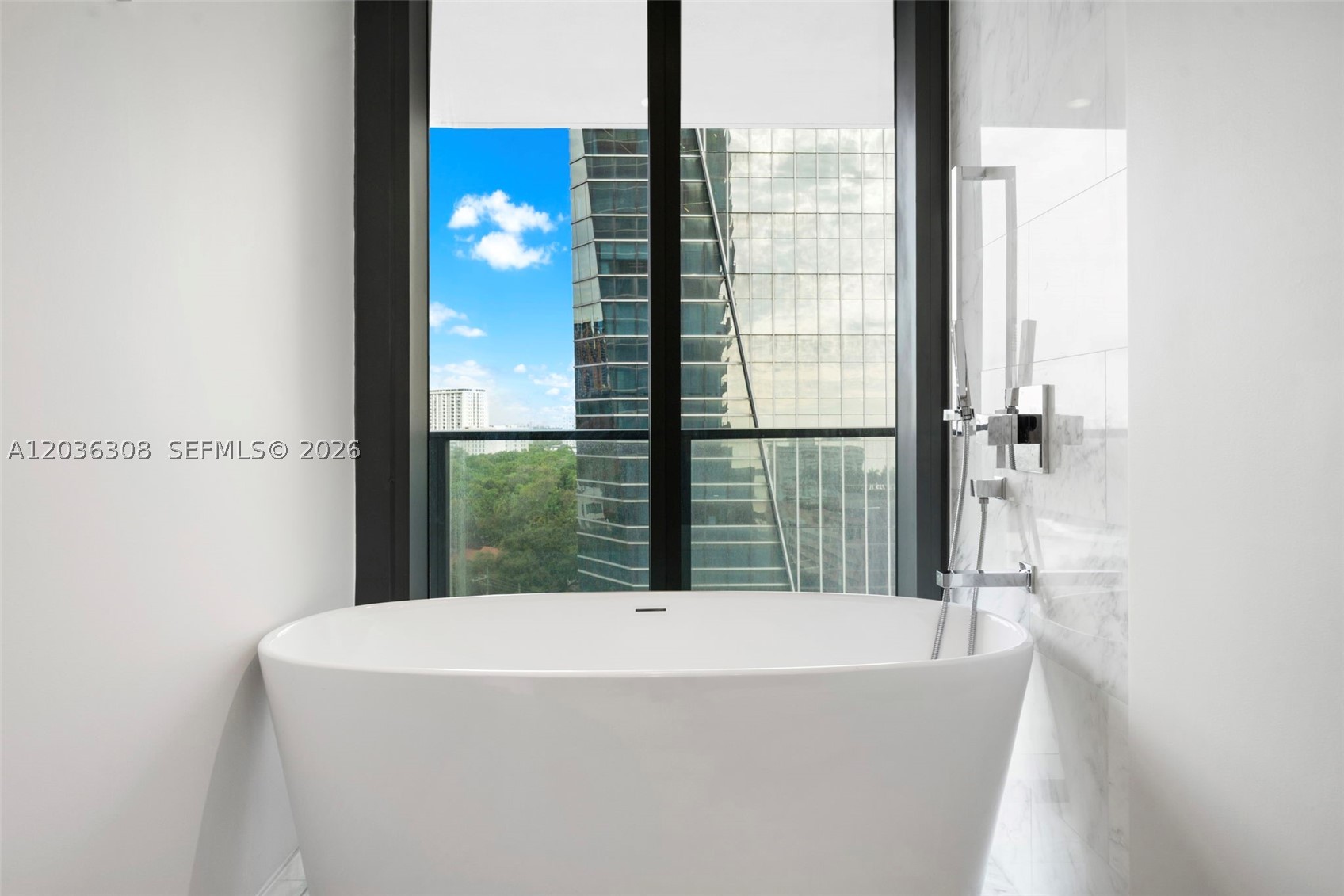 image Echo Brickell Condo16