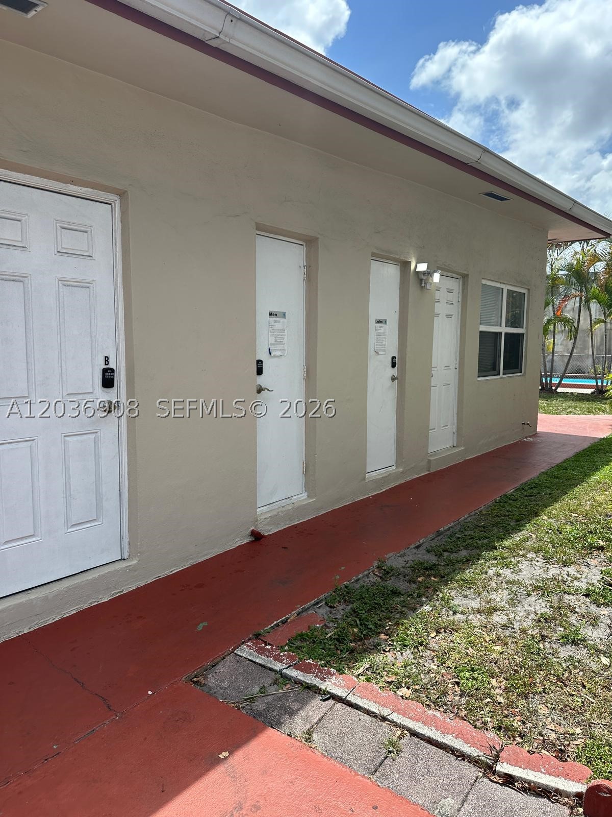 2916 Funston St #47A