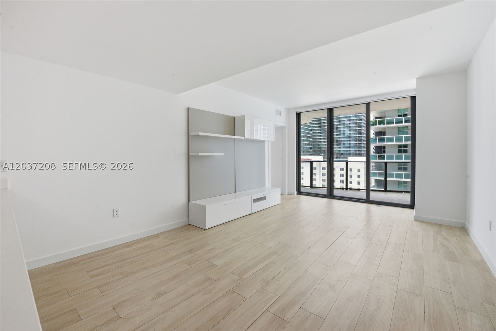 image Dua Miami (SLS Brickell)4