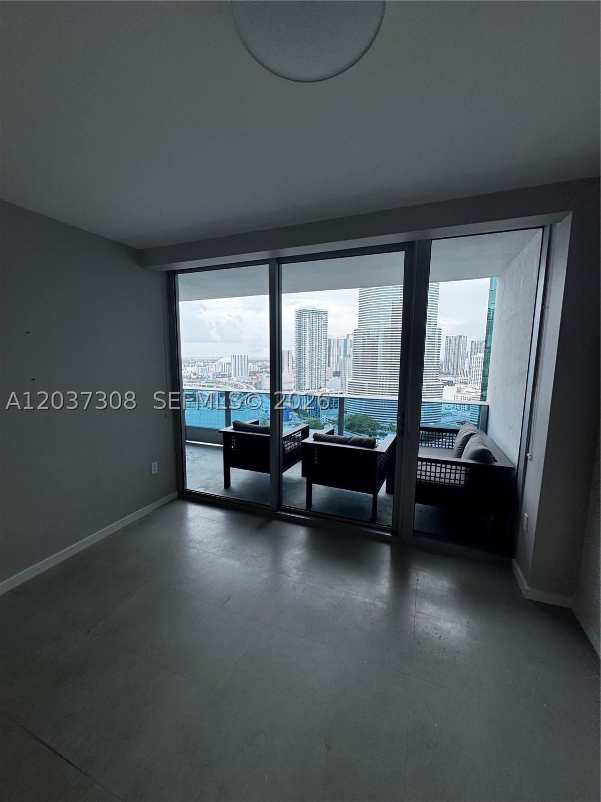 image Epic Residences4