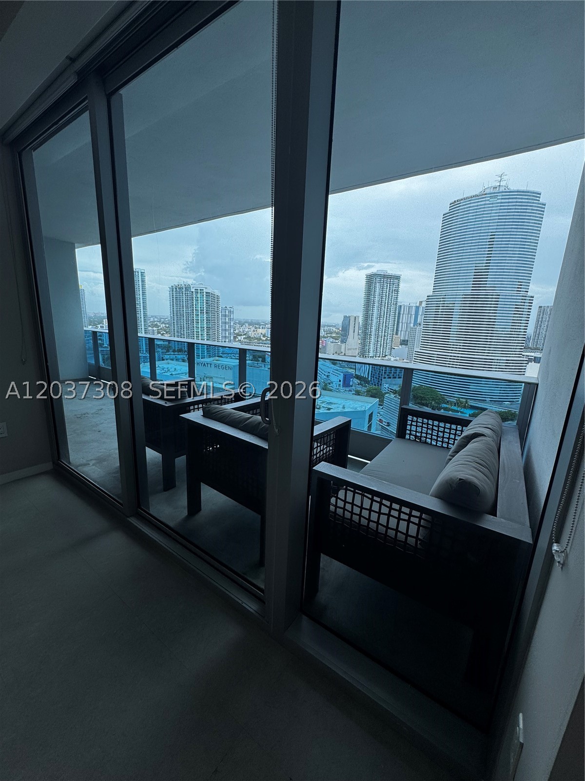 image Epic Residences5