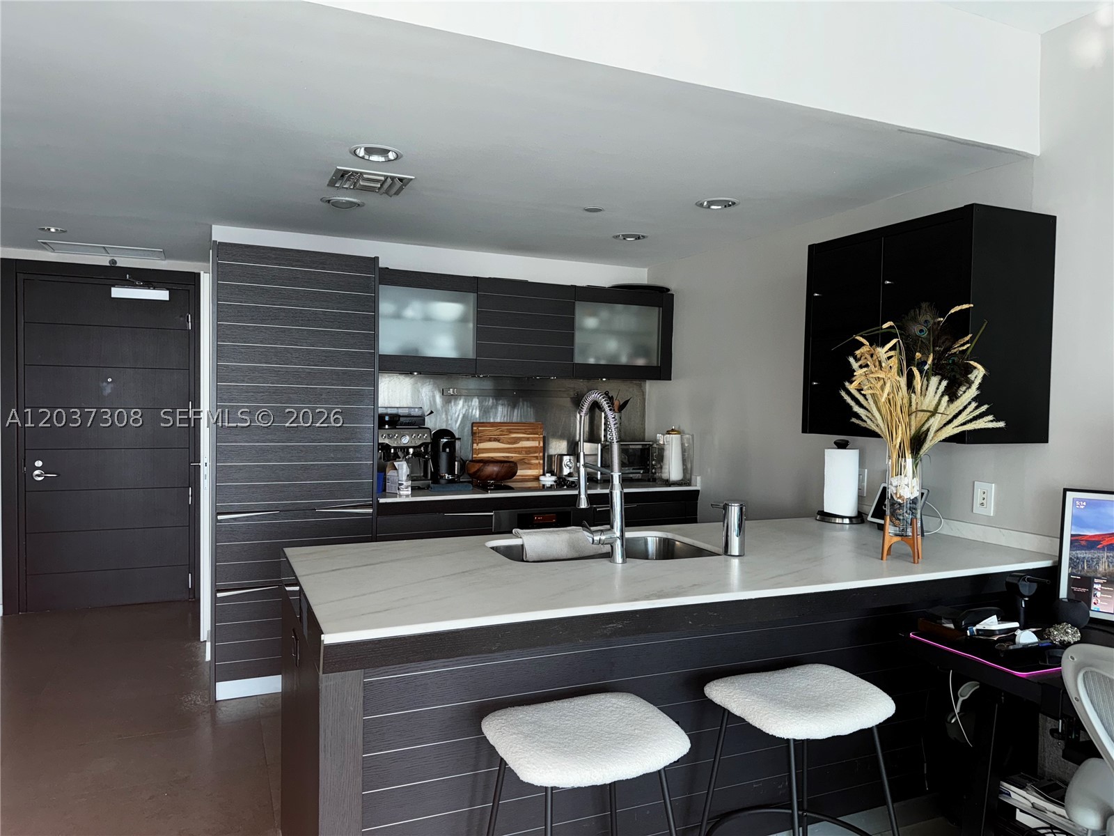 image Epic Residences8
