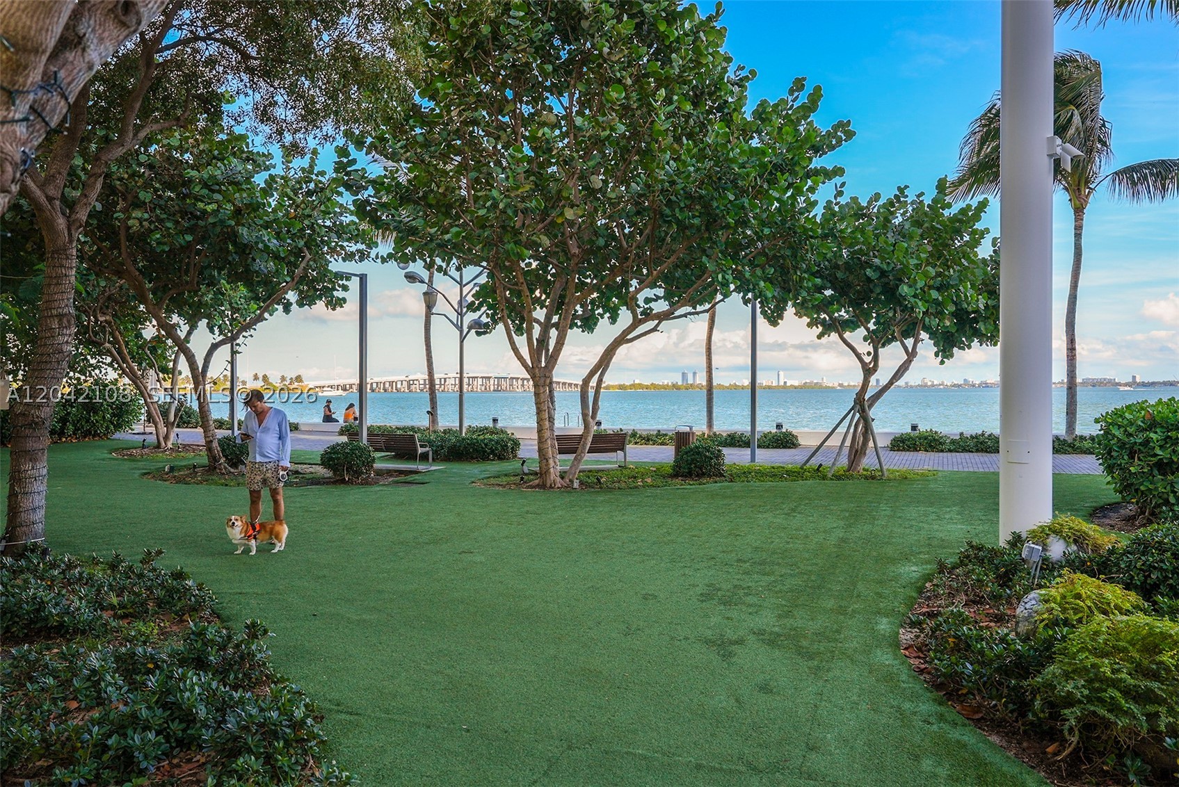 image Paraiso Bayviews84