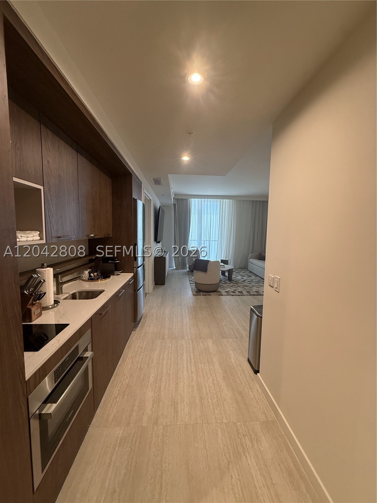 1611 SW 2nd Ave #202 Miami, FL 33129