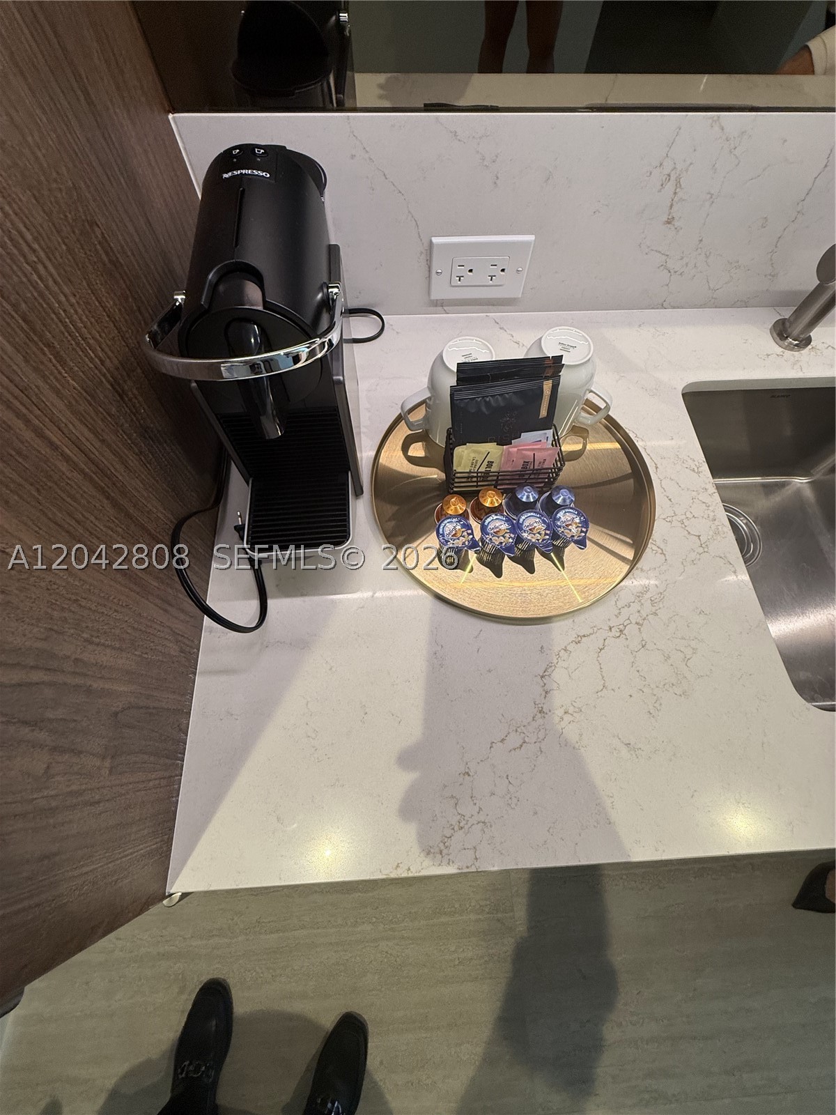 1611 SW 2nd Ave #202 Miami, FL 33129