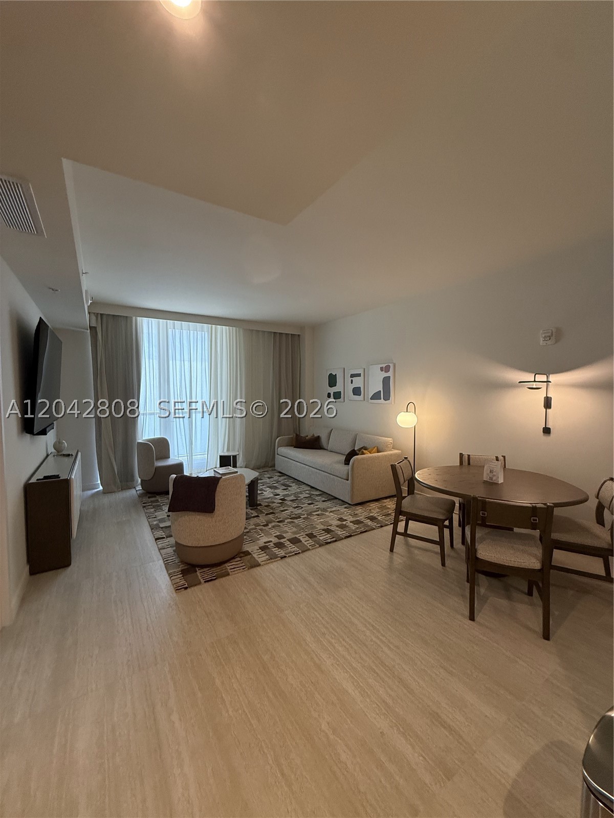 1611 SW 2nd Ave #202 Miami, FL 33129