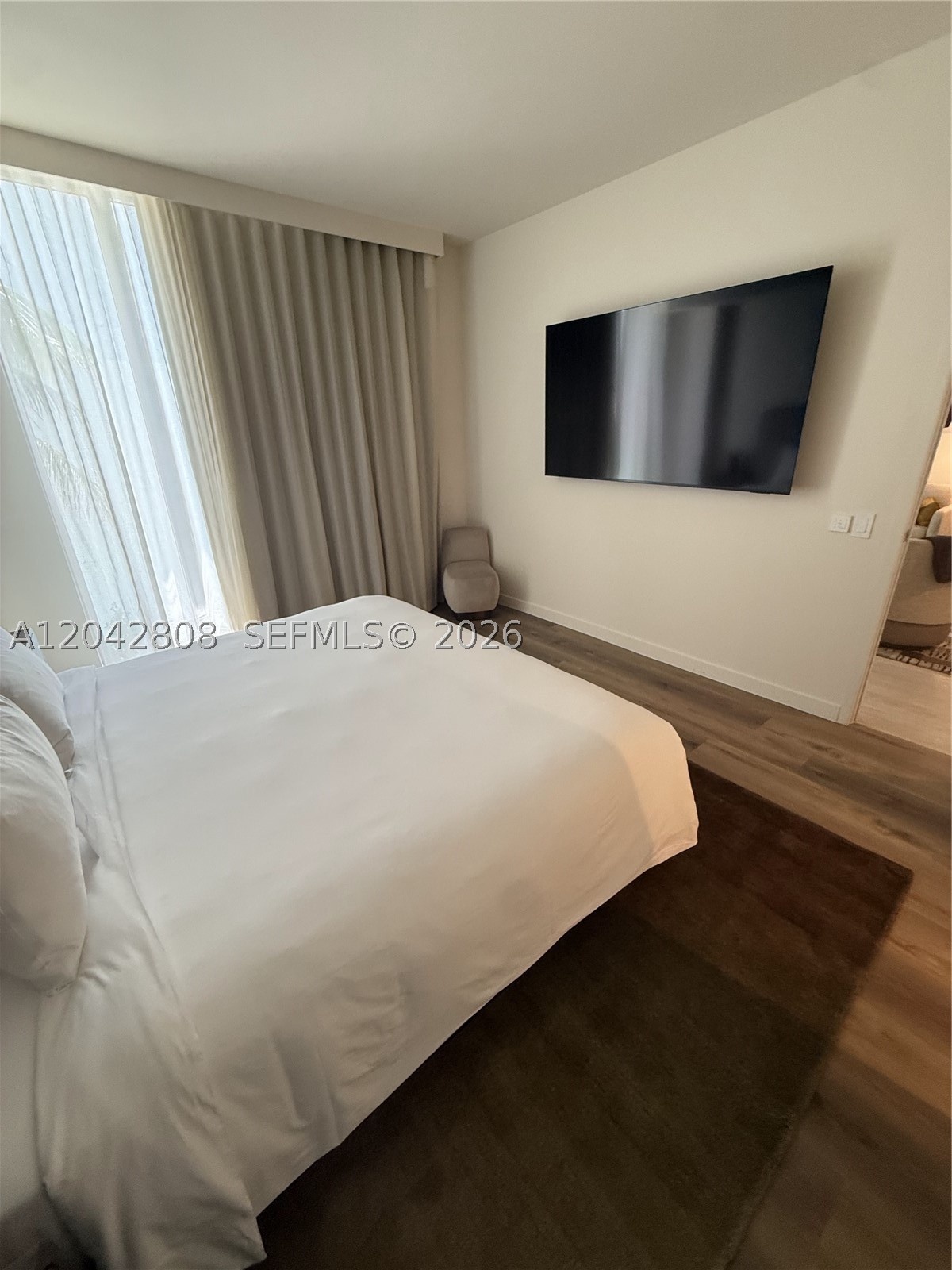 1611 SW 2nd Ave #202 Miami, FL 33129