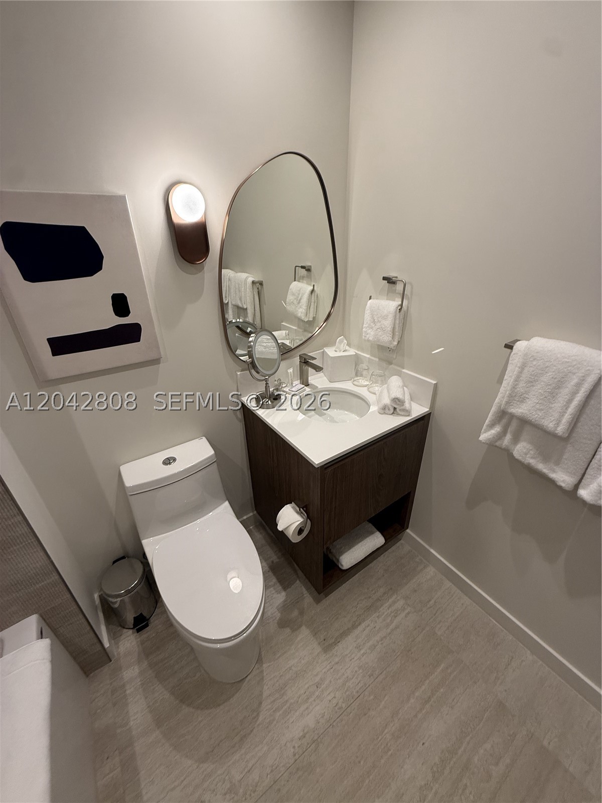 1611 SW 2nd Ave #202 Miami, FL 33129