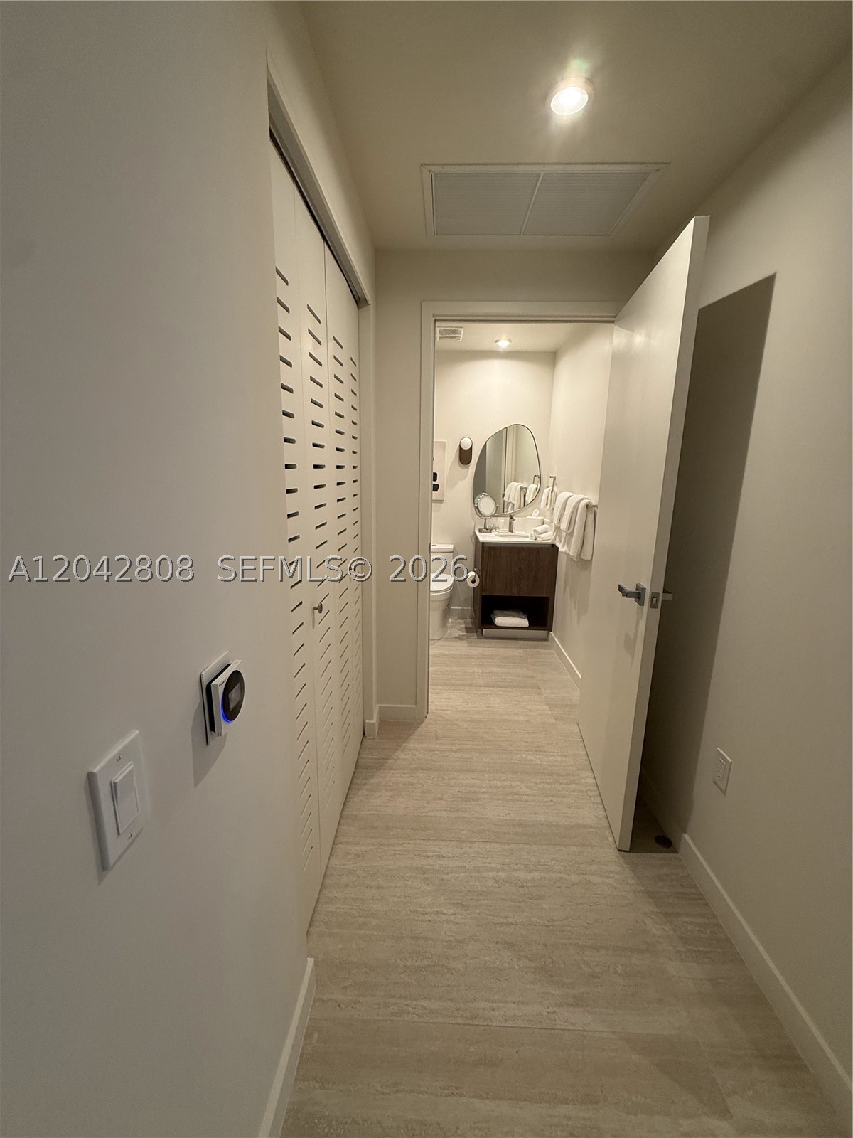 1611 SW 2nd Ave #202 Miami, FL 33129