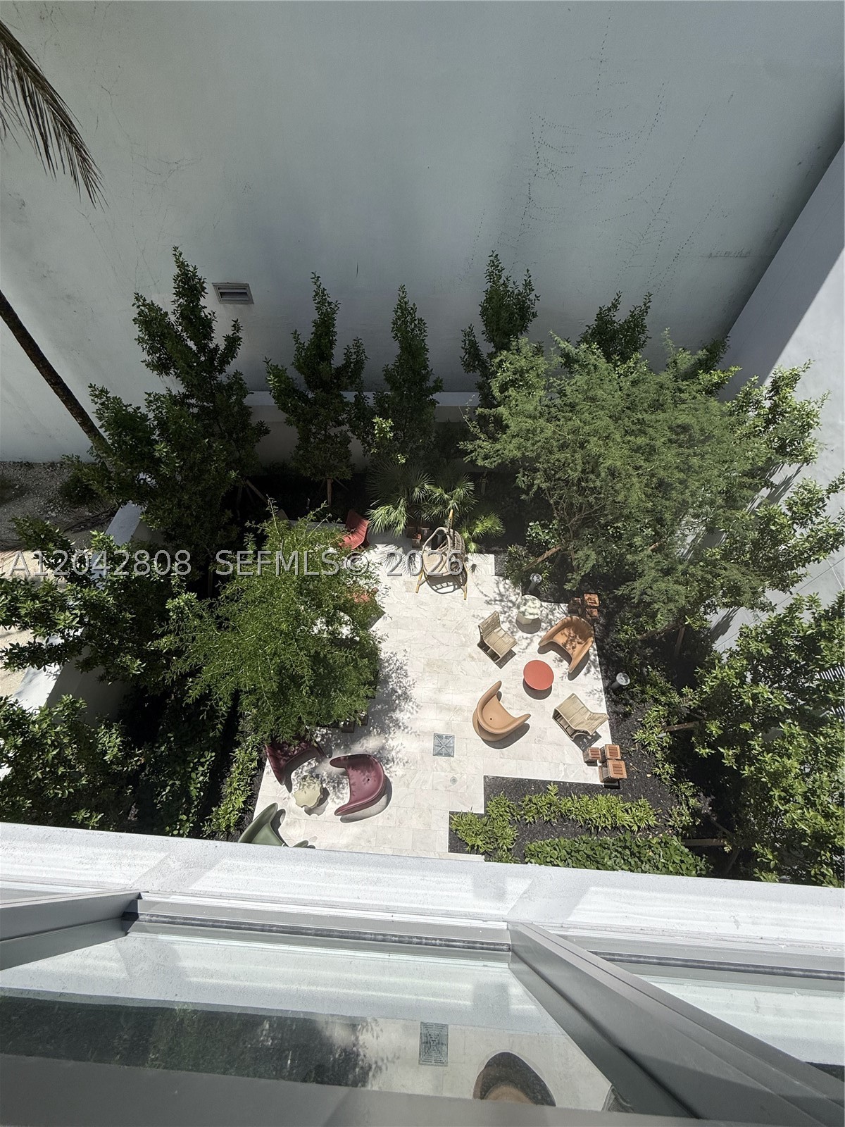 1611 SW 2nd Ave #202 Miami, FL 33129