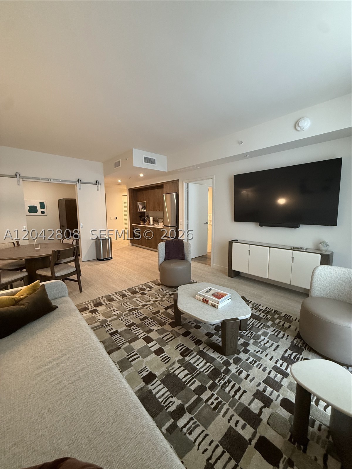 1611 SW 2nd Ave #202 Miami, FL 33129