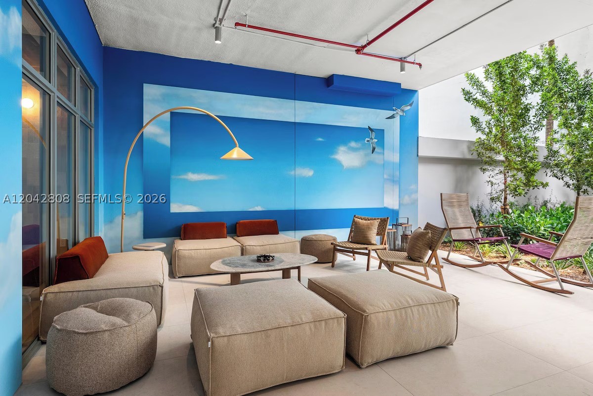 1611 SW 2nd Ave #202 Miami, FL 33129