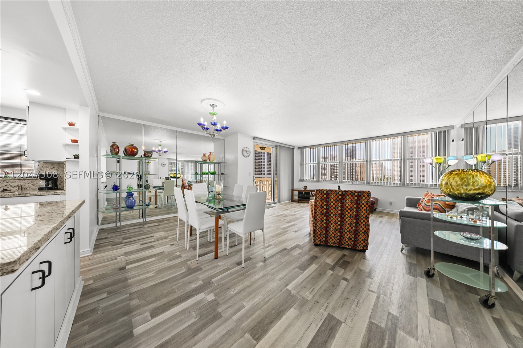 1825 S Ocean Dr #914