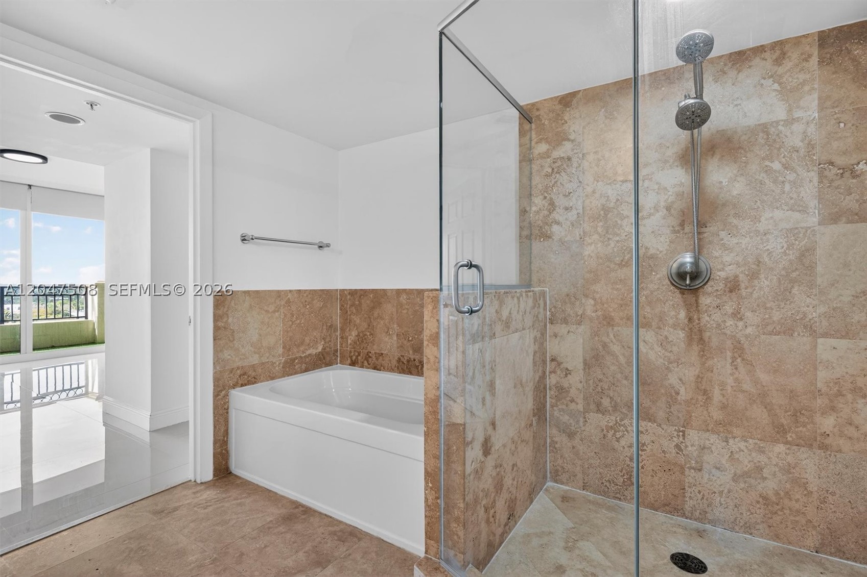 image Gables Marquis44