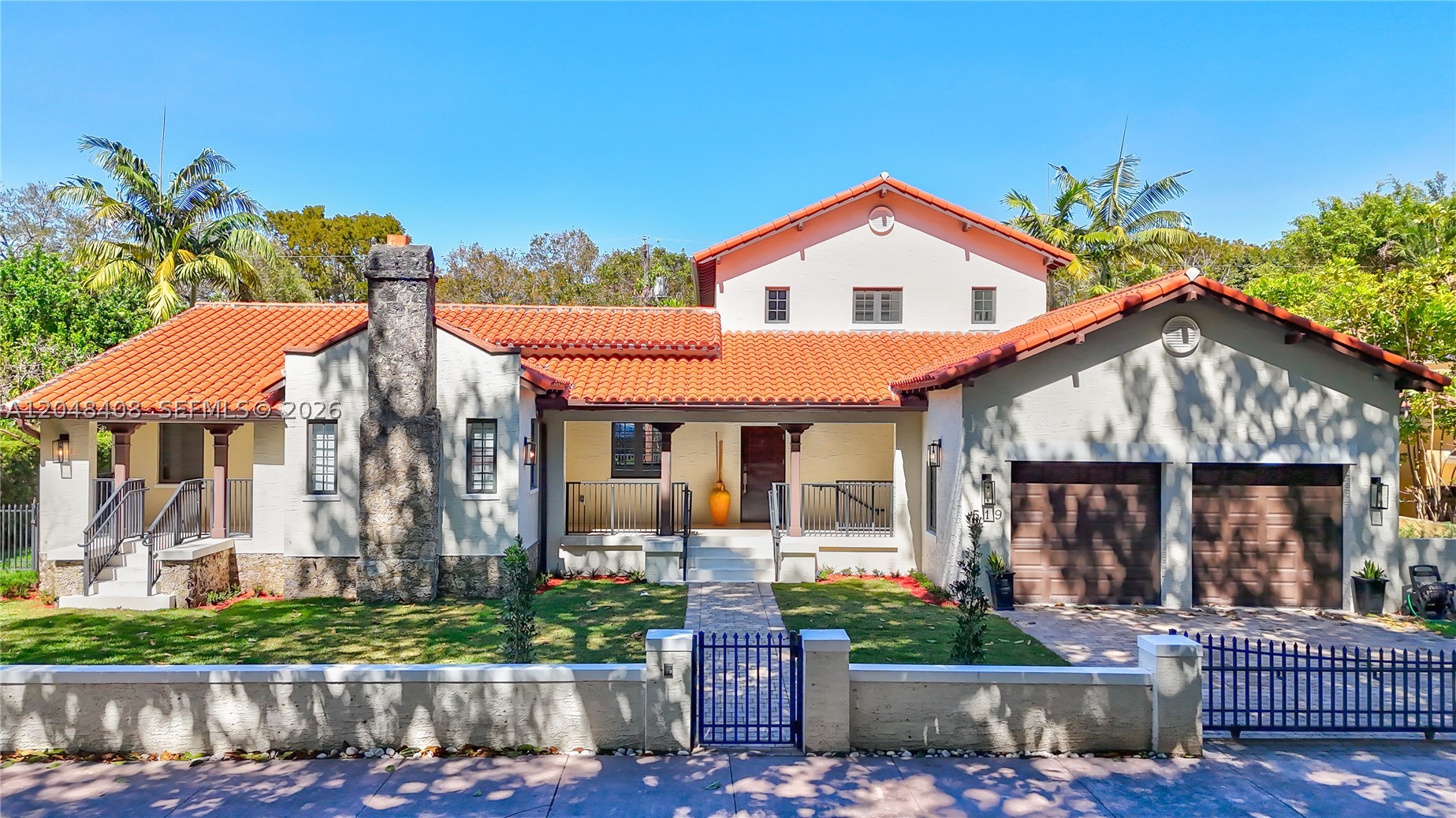 519 Alhambra Cir
