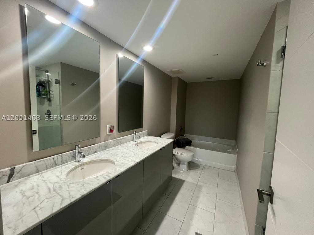 image The Plaza on Brickell West2