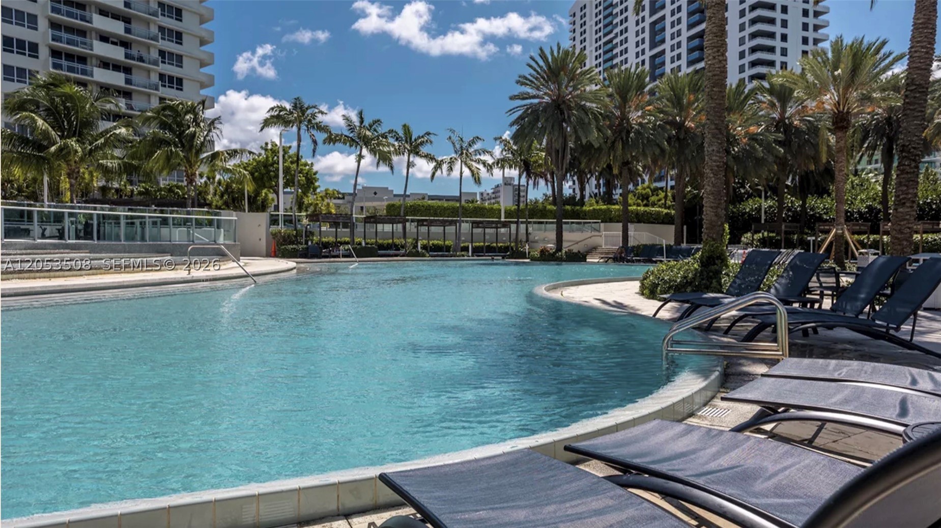 image Flamingo South Beach7